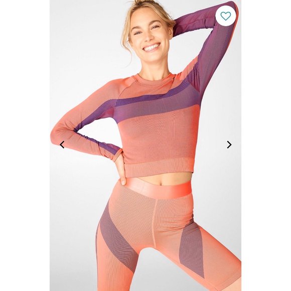 Fabletics | Cropped Seamless Long Sleeve - Picture 1 of 3
